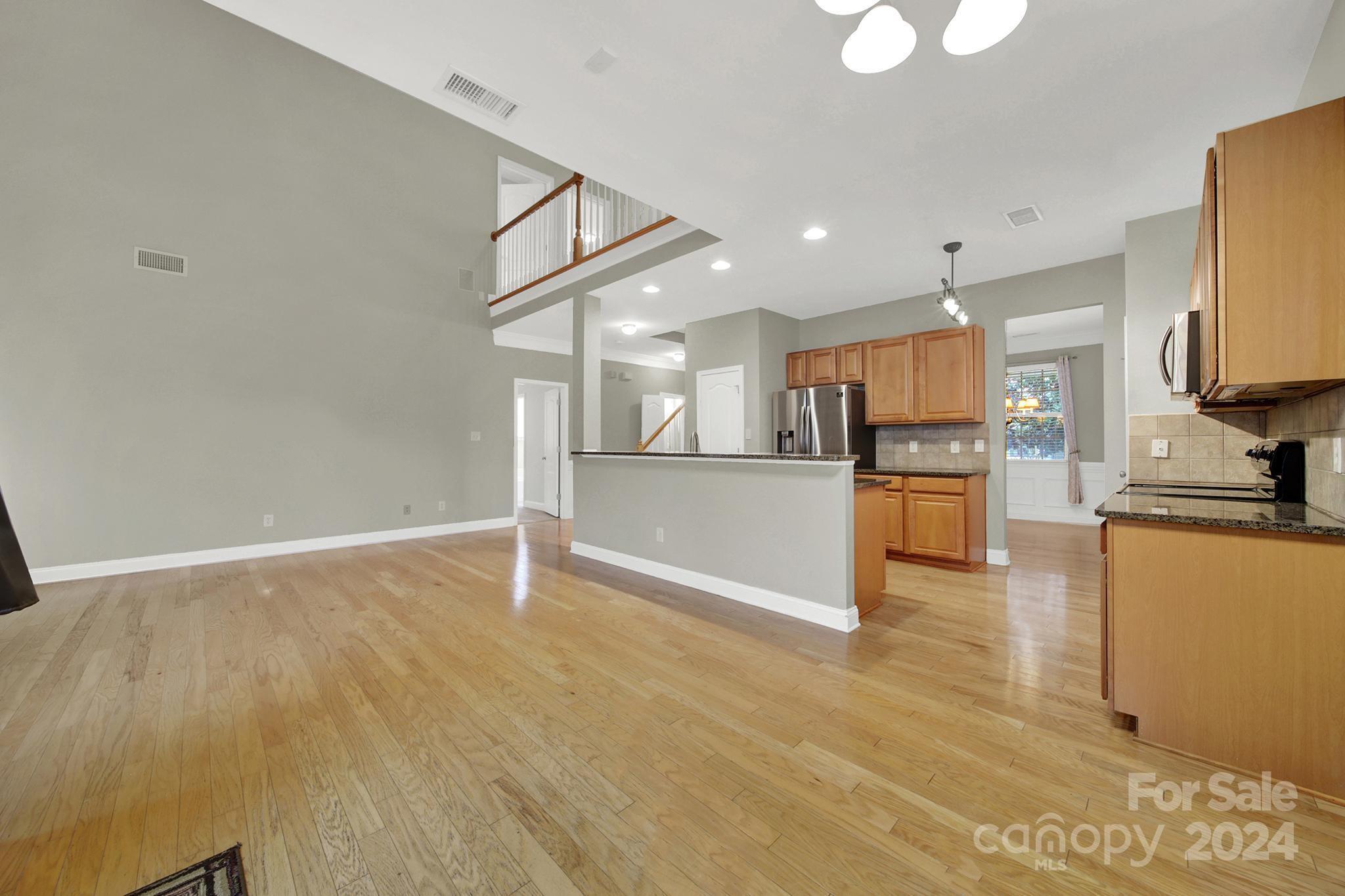 Traditions - Residential