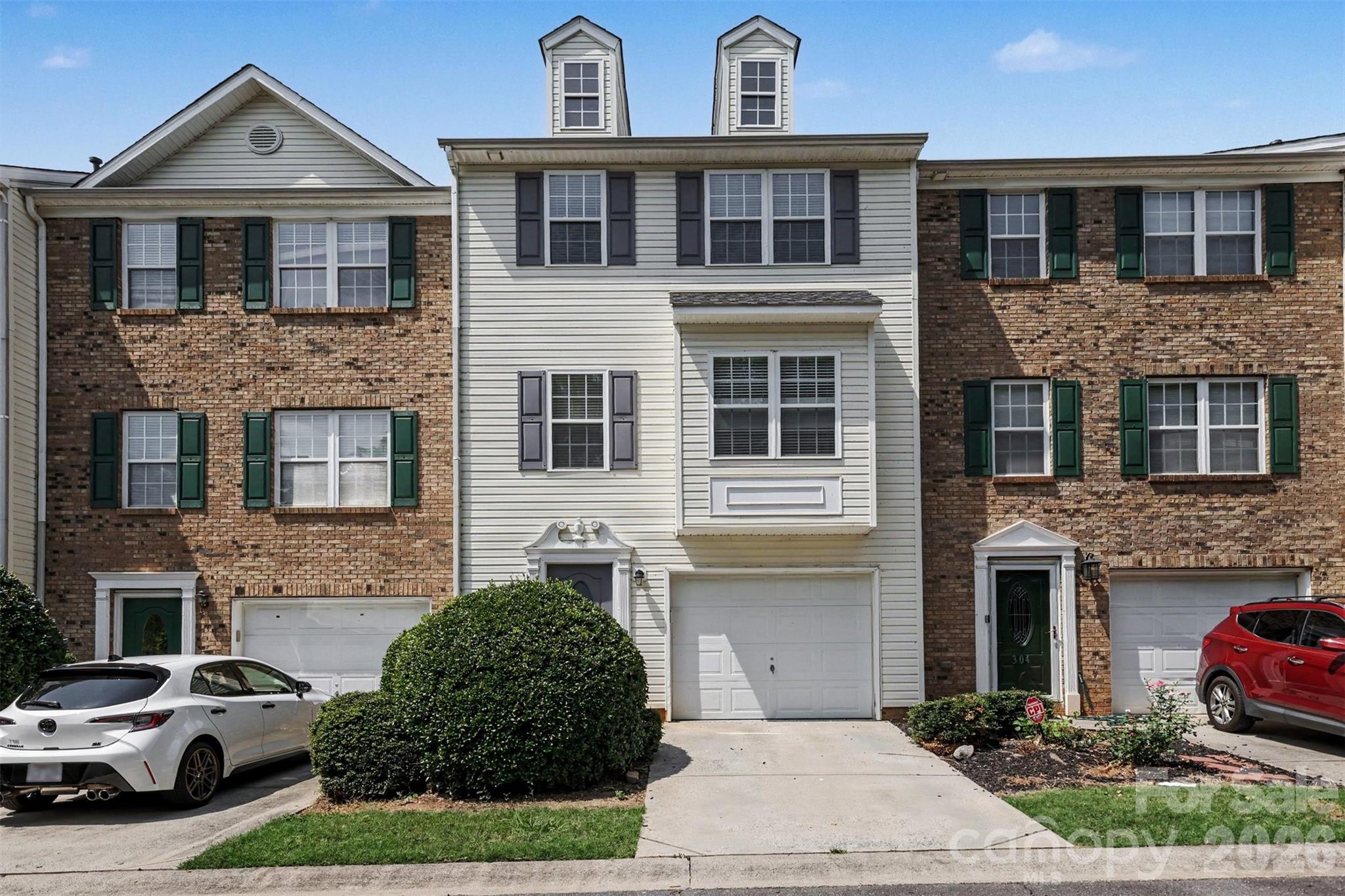 308 Langhorne Drive, Mount Holly, NC, 28120