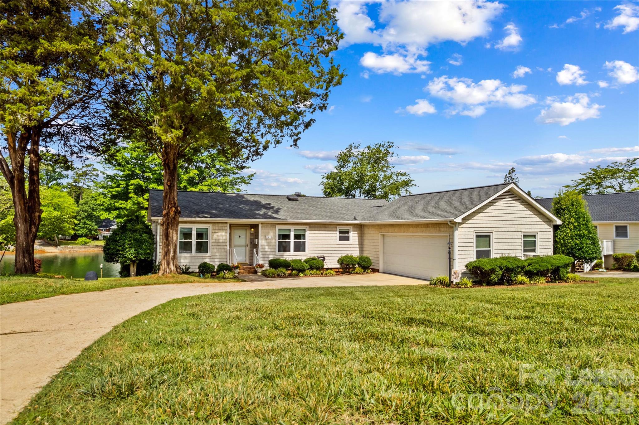 147 Bain Lane