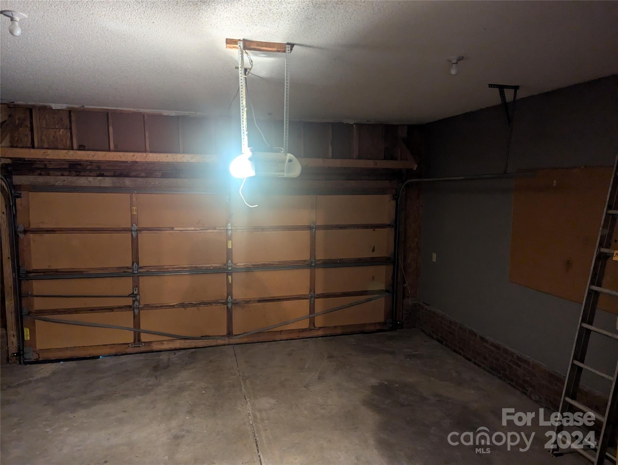 Willow Pond - Residential Lease