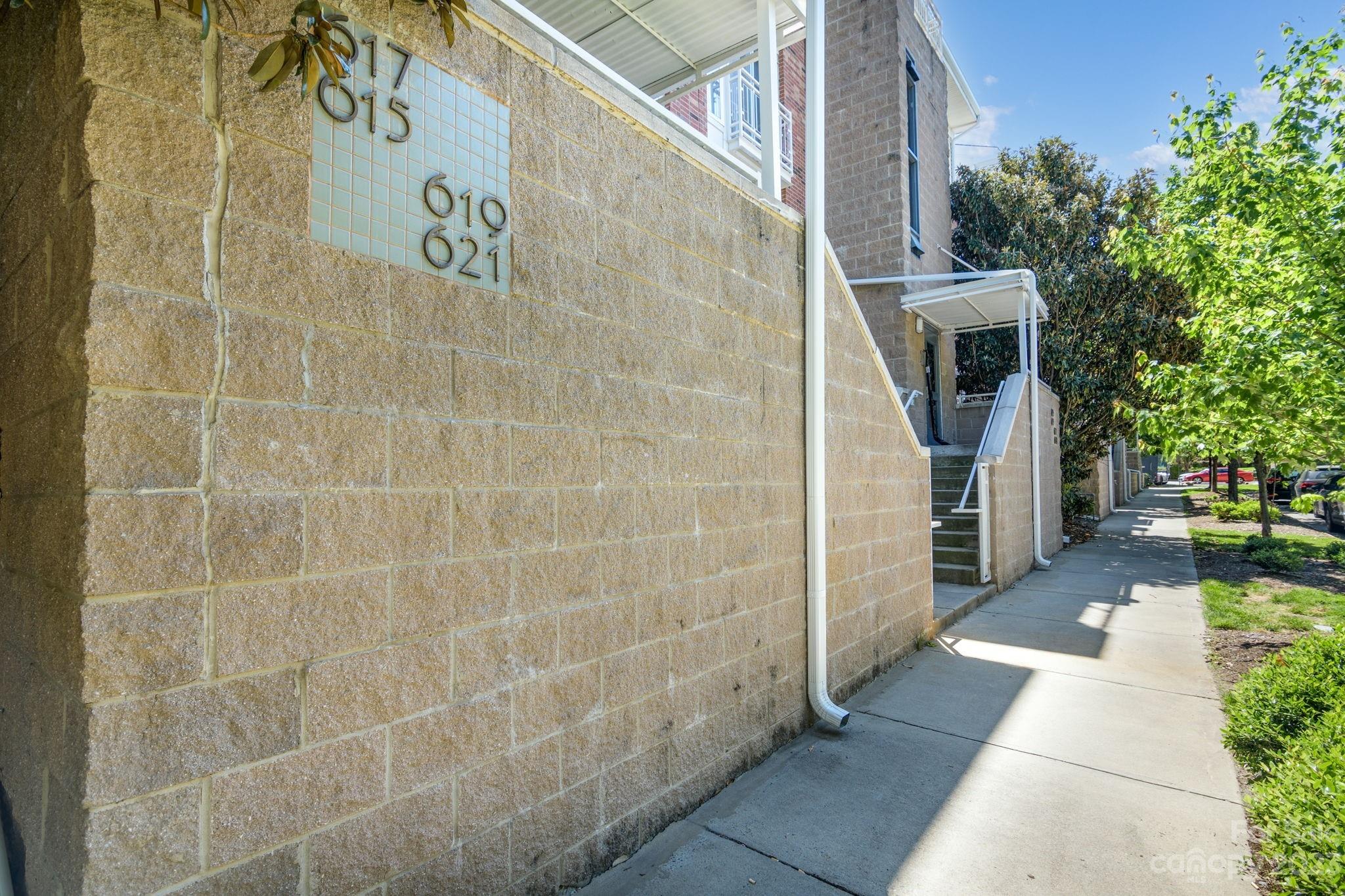 Renaissance Townhome Lofts Condo - Residential