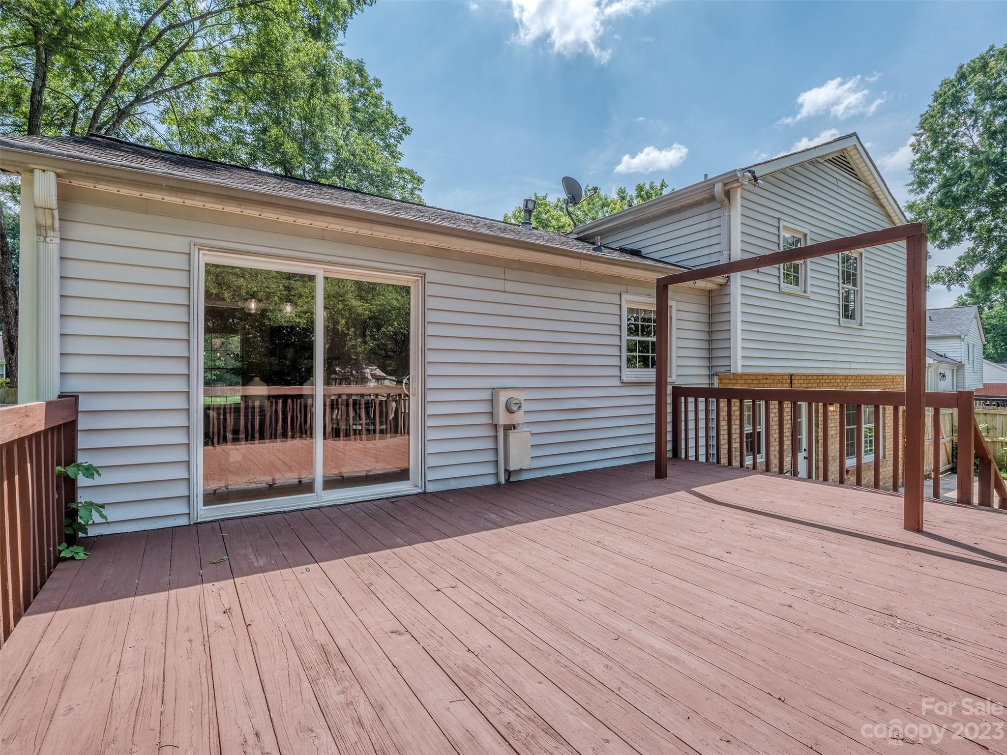 Falconbridge - Residential