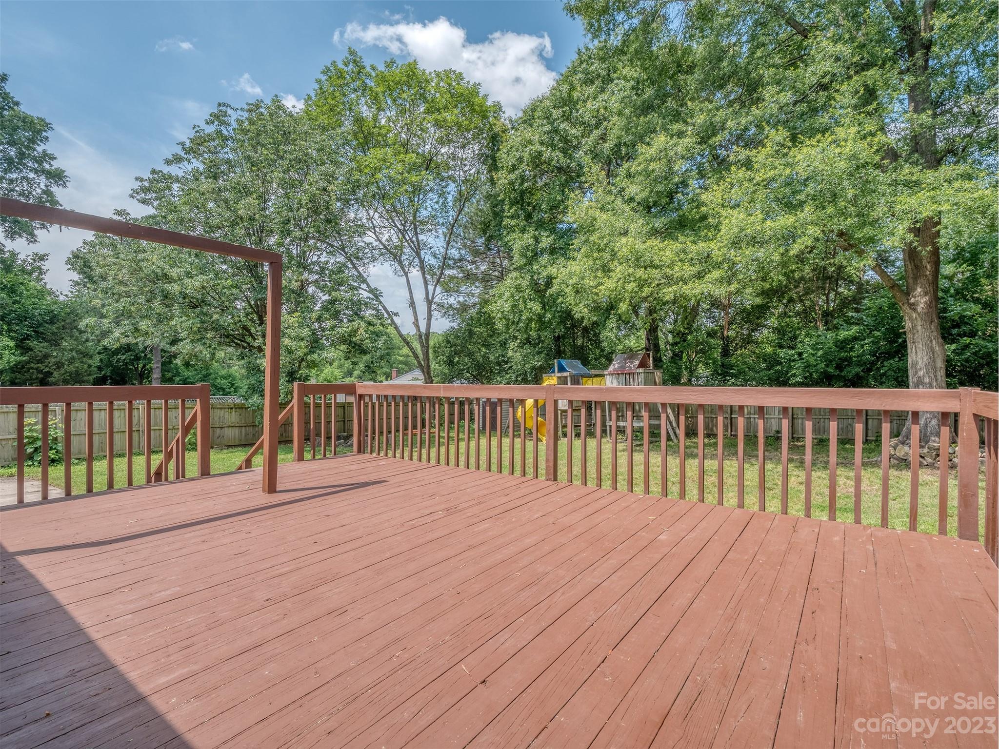 Falconbridge - Residential