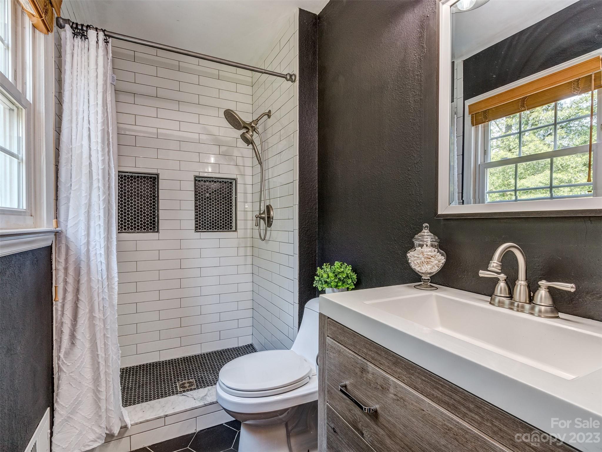 Falconbridge - Residential