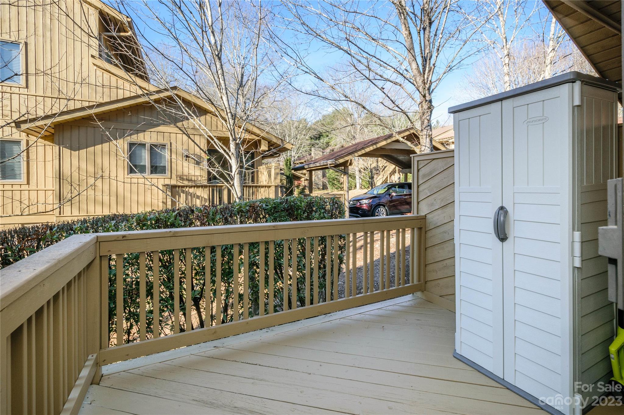 The Oaks - Residential