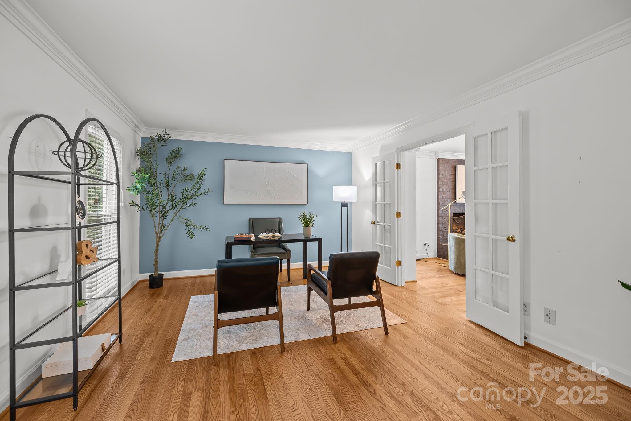 2702 Oxborough Drive