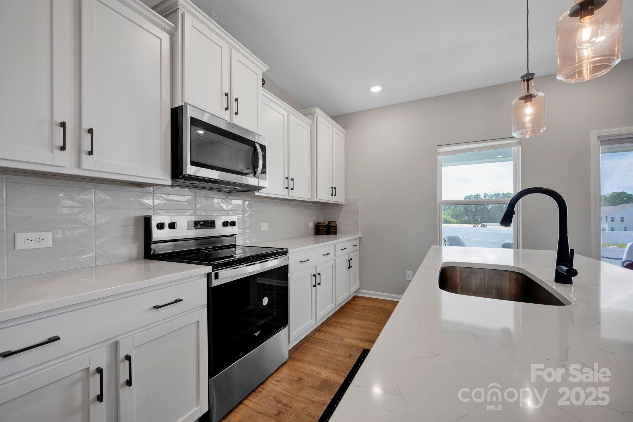 Elizabeth Oaks - Residential