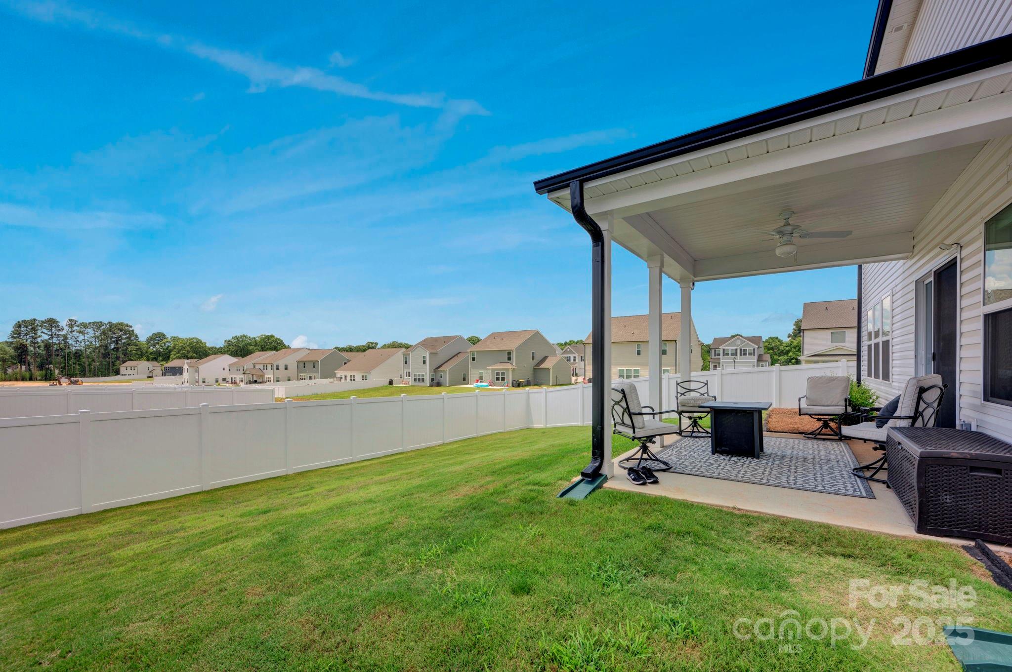 Elizabeth Oaks - Residential