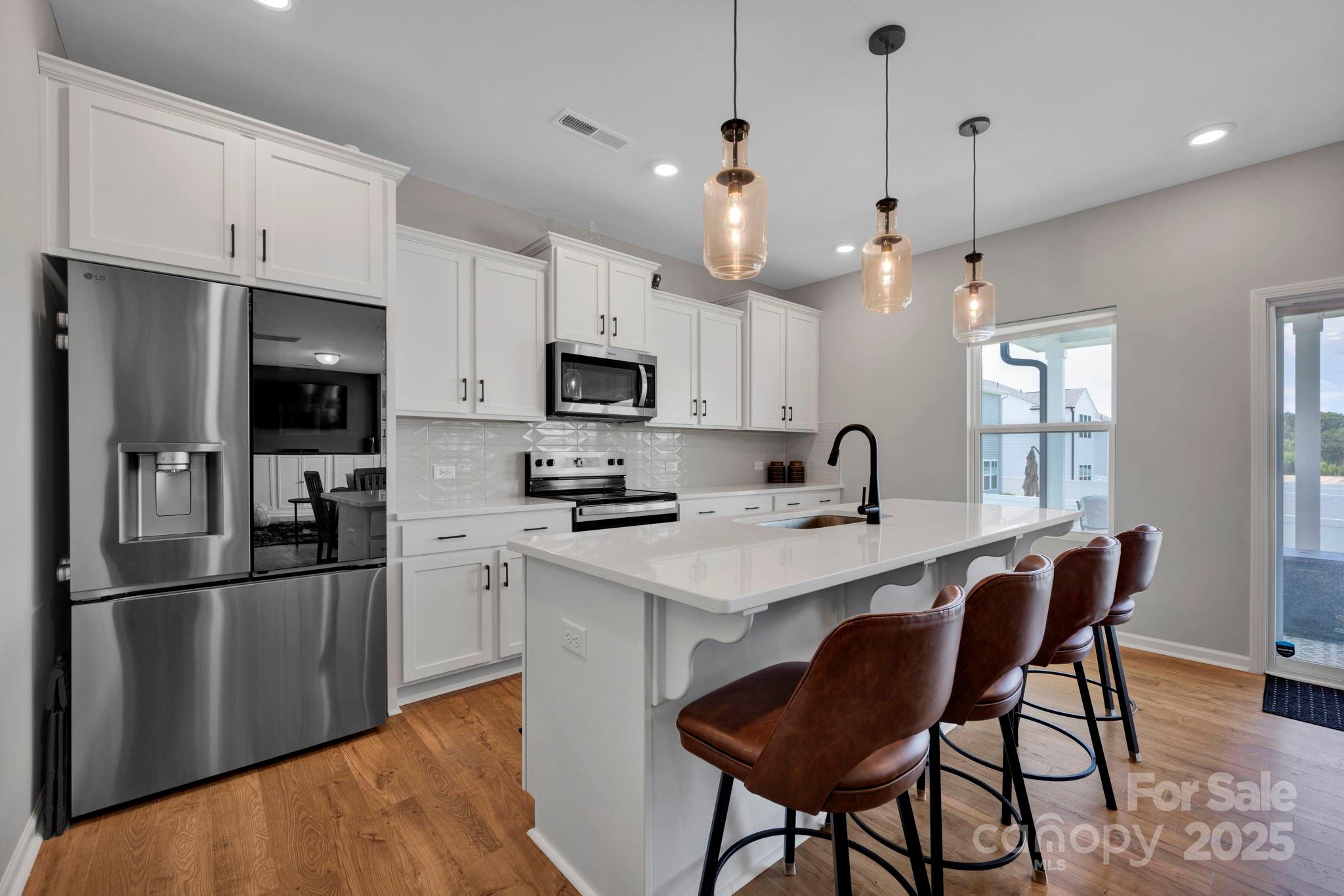 Elizabeth Oaks - Residential