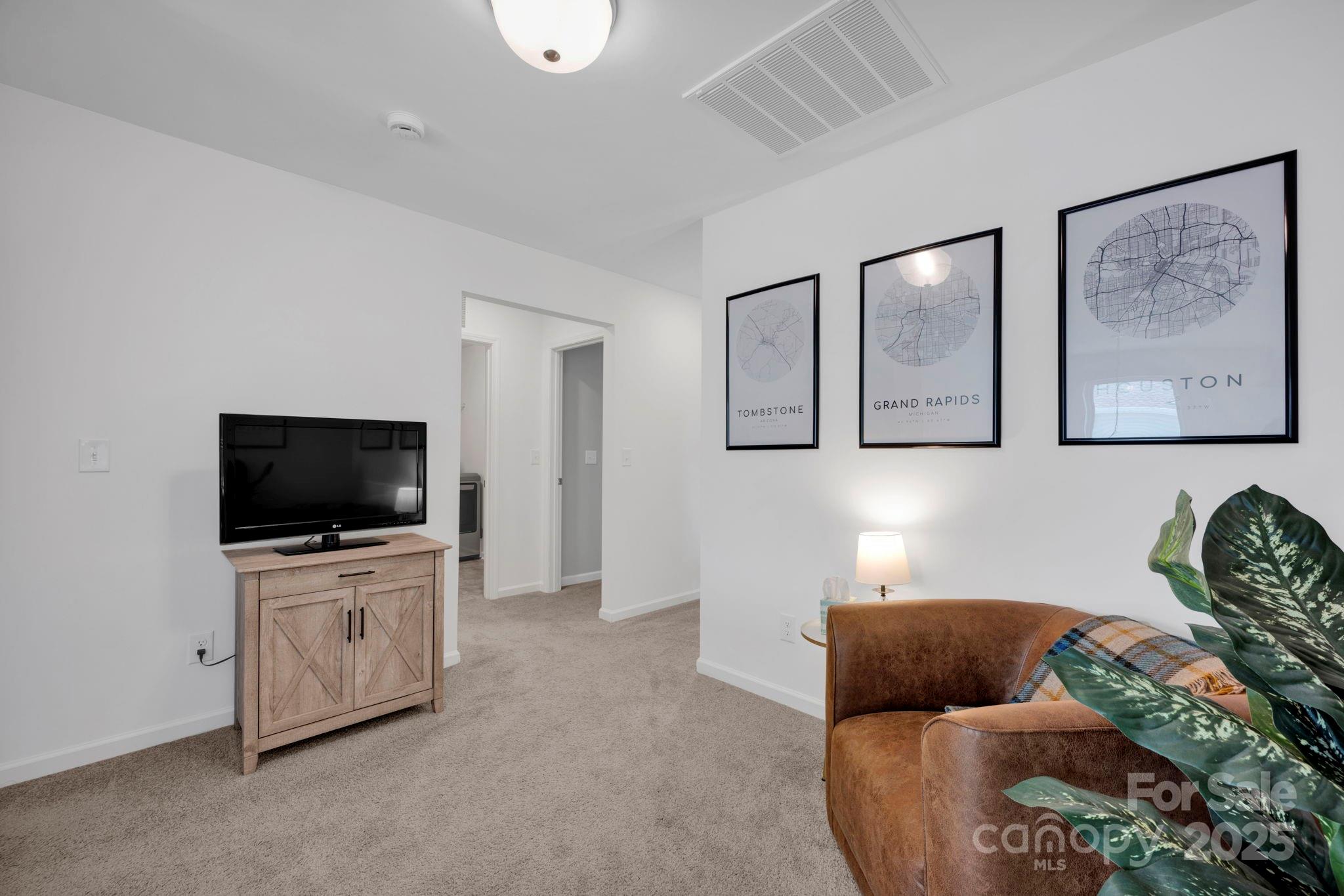 Elizabeth Oaks - Residential