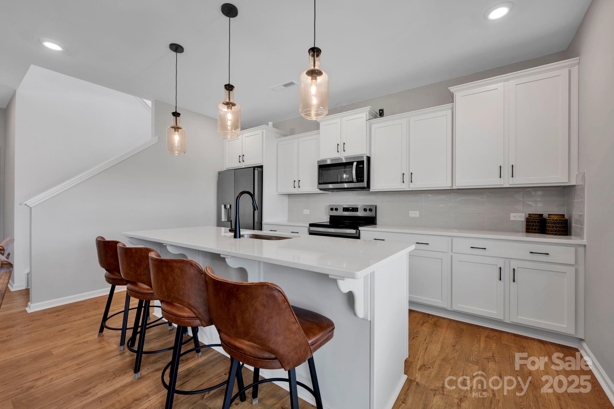 Elizabeth Oaks - Residential