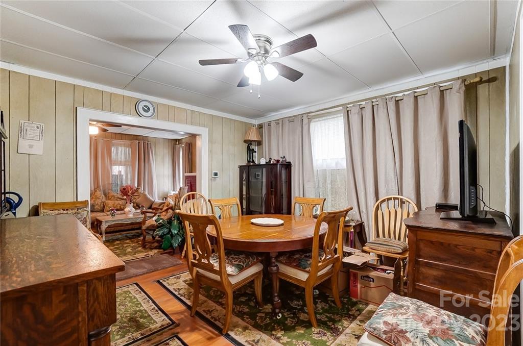 Elizabeth - Residential