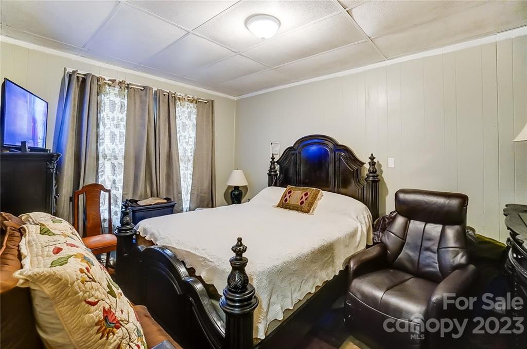 Elizabeth - Residential