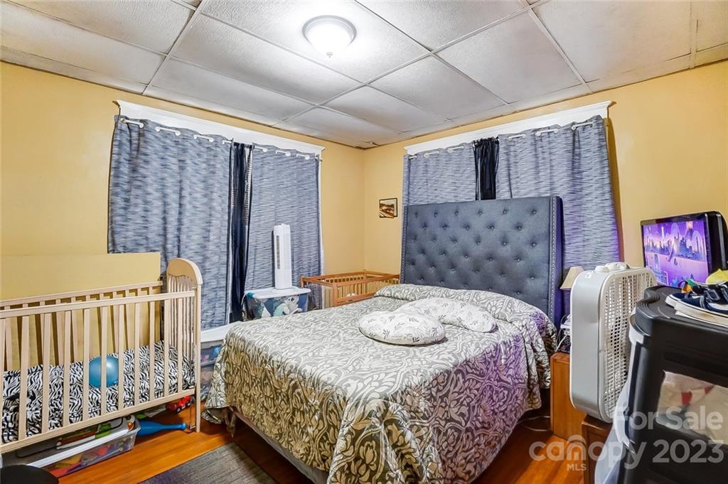Elizabeth - Residential