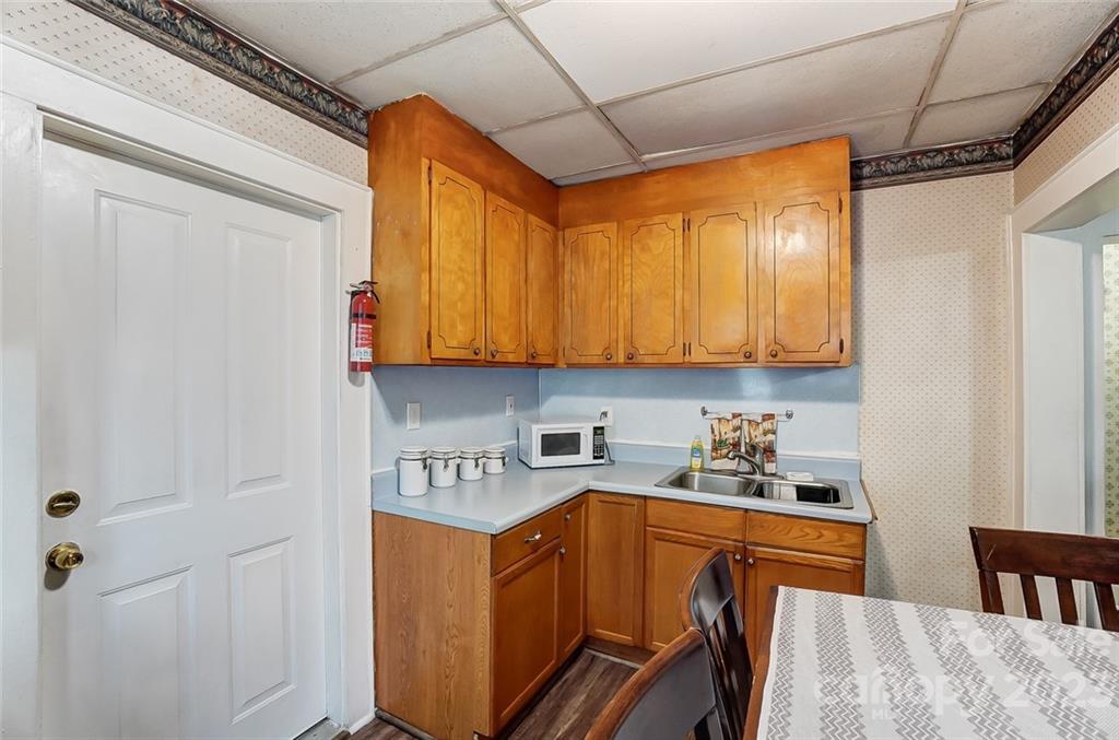 Elizabeth - Residential
