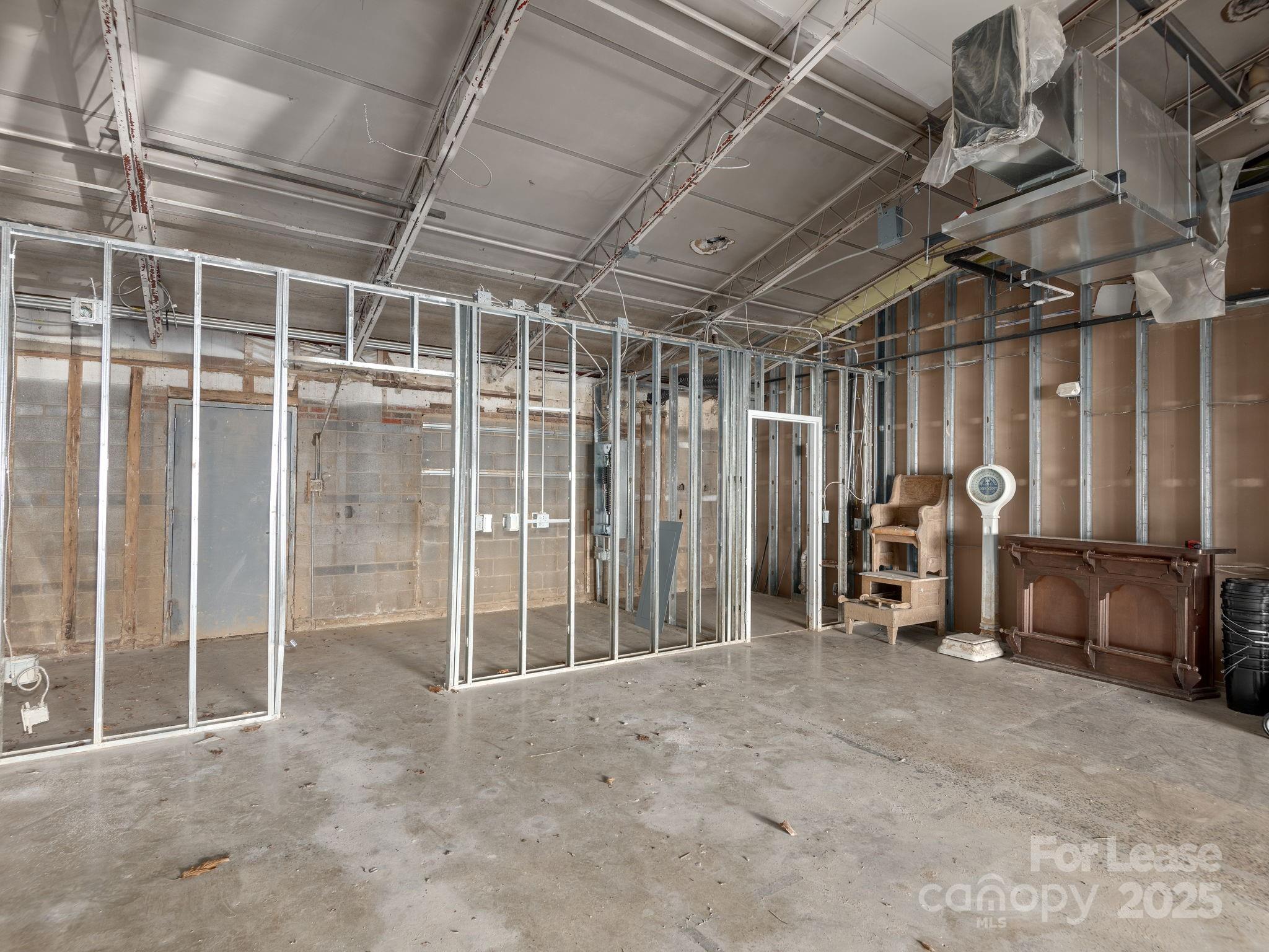 1 All Souls Crescent 200