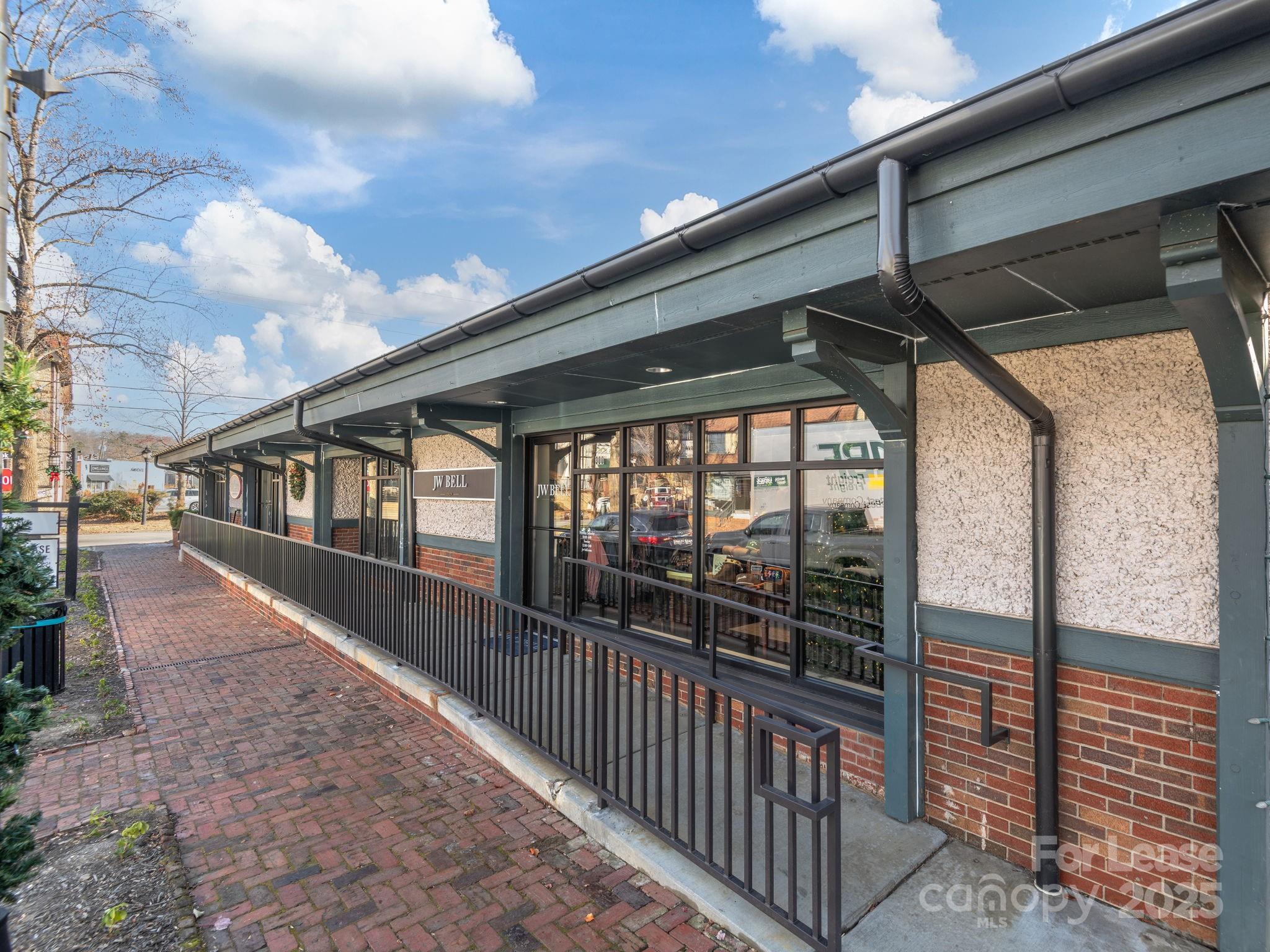 1 All Souls Crescent 200