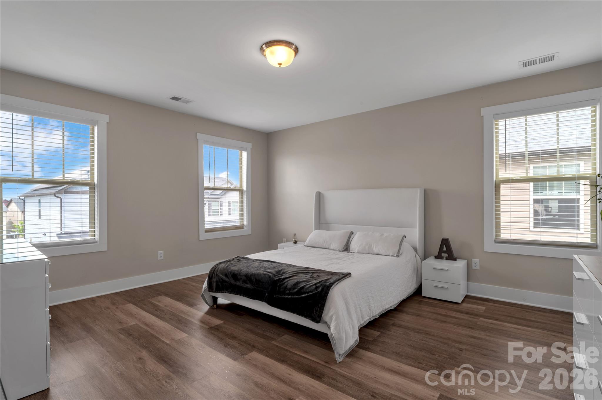 Sycamore Cottages - Residential