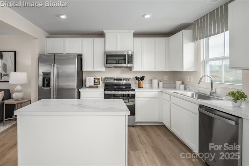 8034 Sinnet Place