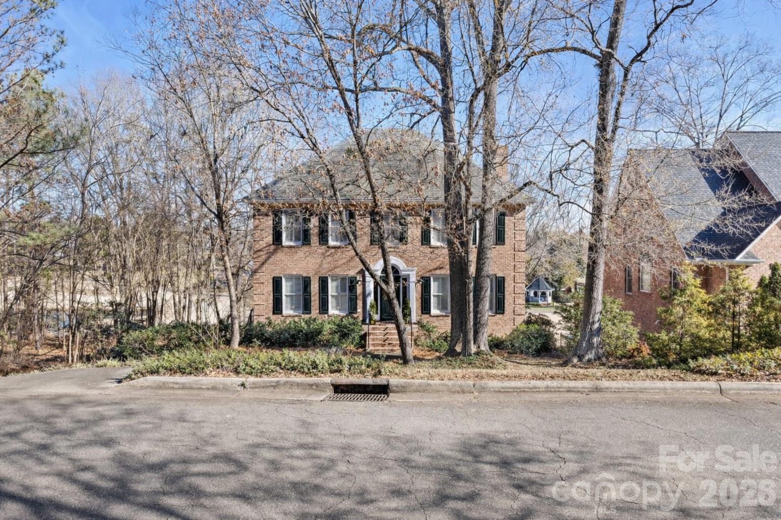 Bermuda Run - Residential