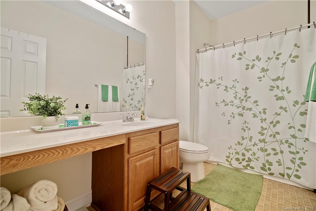 English Trails - Residential
