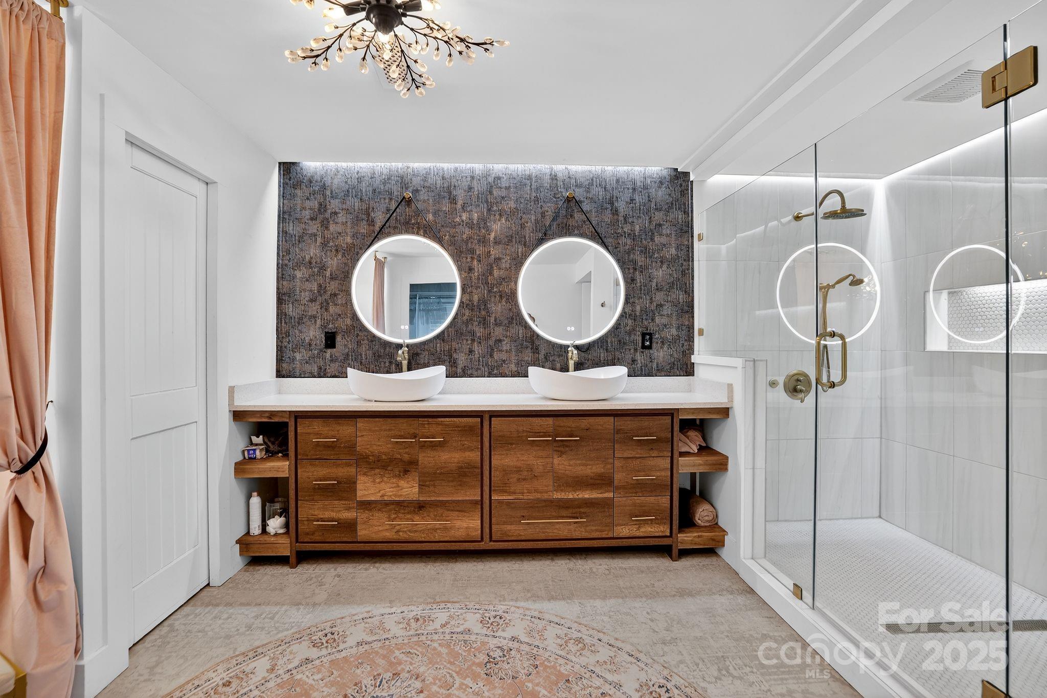 Hunting Country Trails - Residential