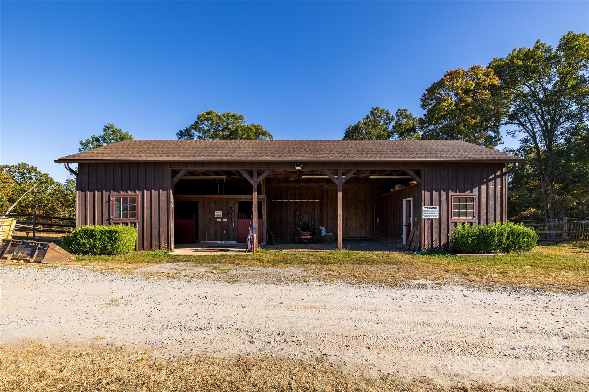 Hunting Country Trails - Residential