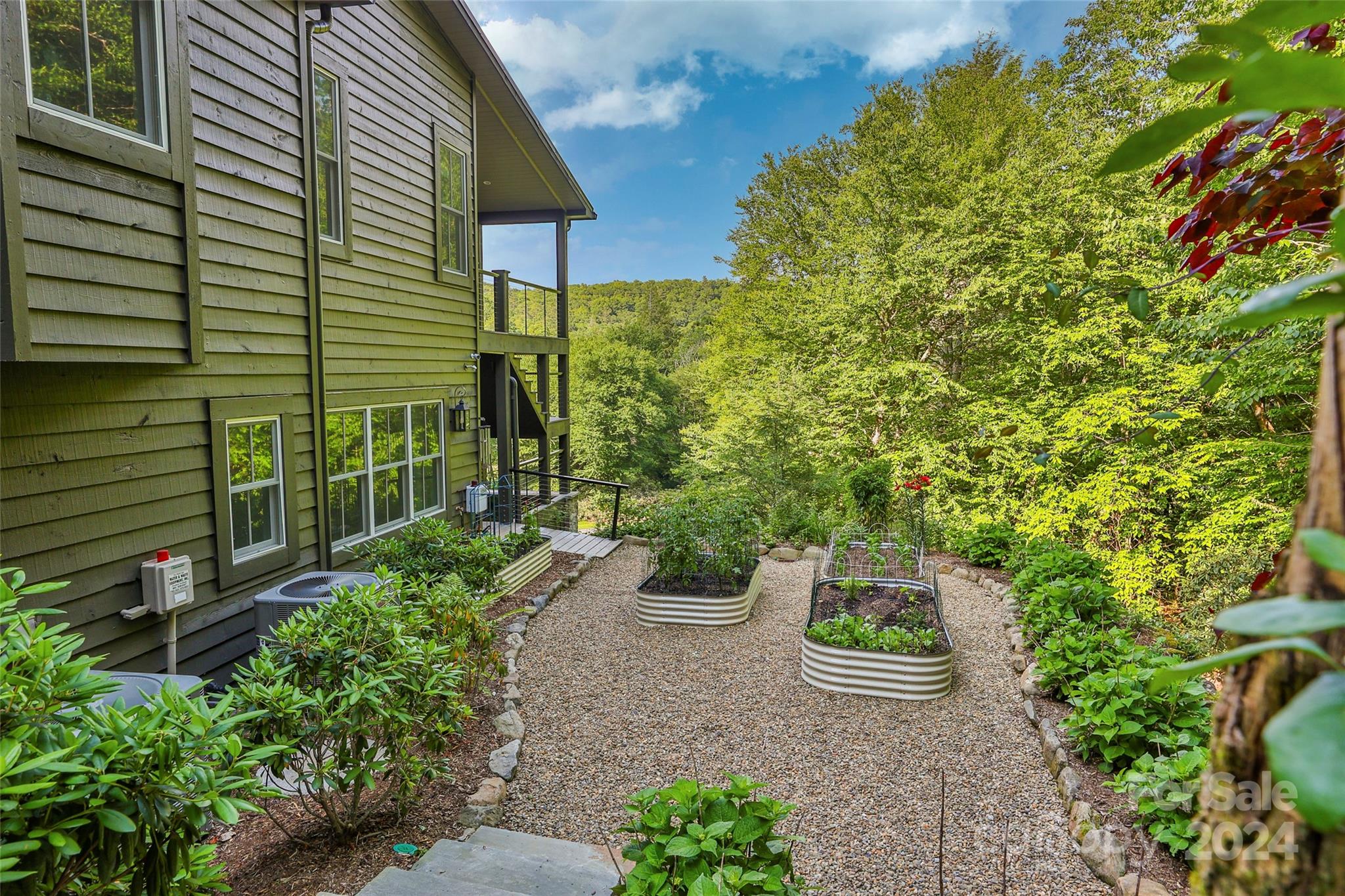 Highlands Falls CC - Residential