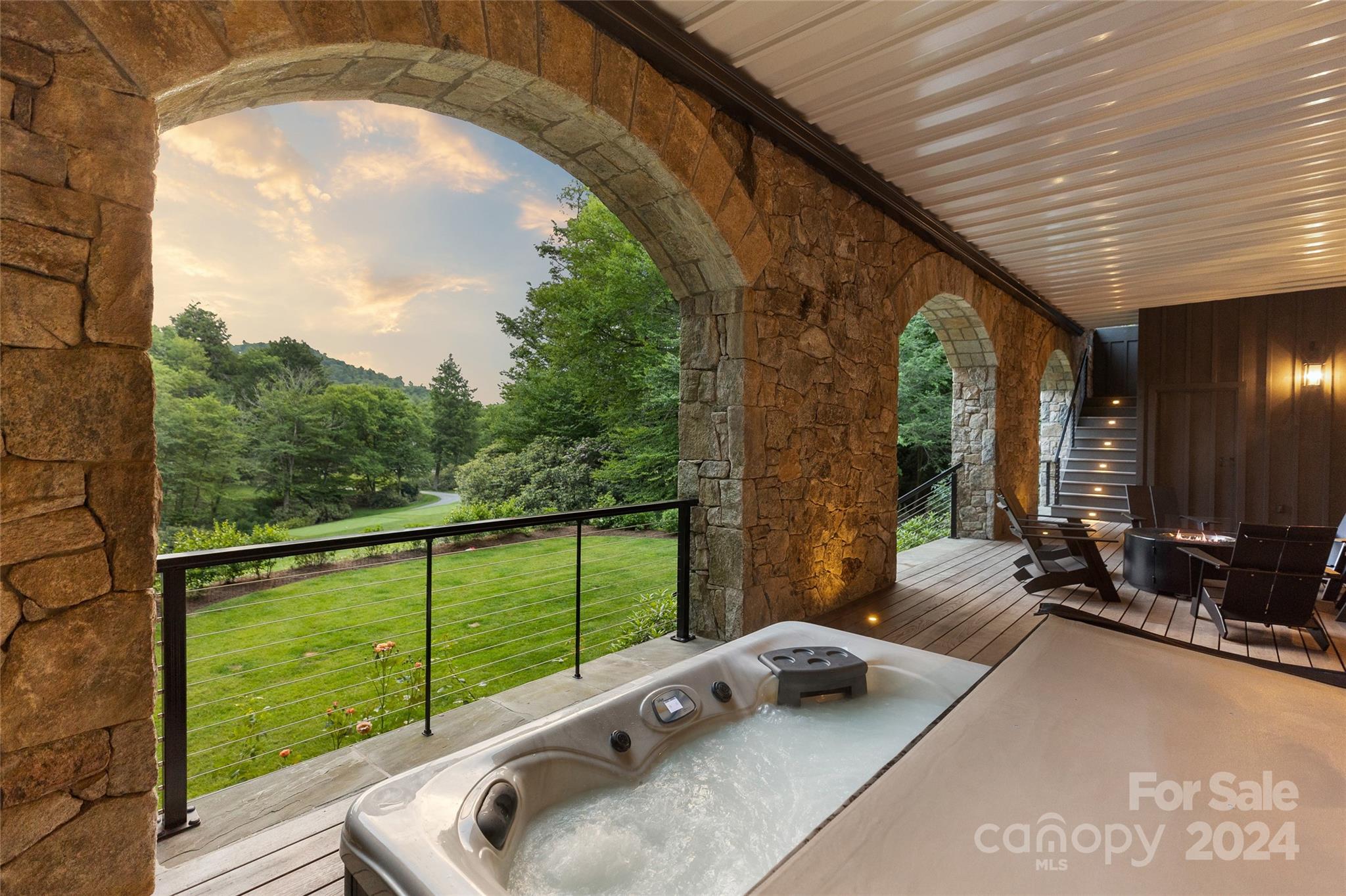 Highlands Falls CC - Residential