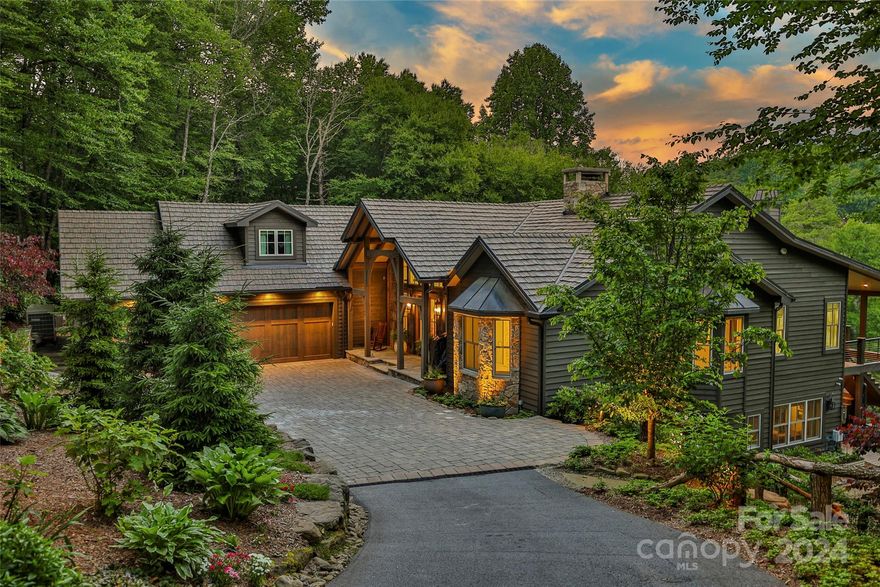 This extraordinary home promises an unmatched mountain living experience. 5 minutes to Main Street with upscale shops, delightful eateries and a multitude of entertainment options.  Meticulously updated this fully furnished residence awaits you. A quick golf cart ride leads you to the clubhouse for relaxation and social gatherings.
Gracious living spaces are designed to for your entire family, blending group enjoyment with individual privacy seamlessly. Viking appliances, a 48" dual fuel range, and a Miele coffee system effortlessly extends into the expansive outdoor area. Enjoy coffee in the am or a glass of wine at night amidst captivating views of the golf course and grand mountains.
A fenced flat yard offers space for you and your pets to roam. If you enjoy gardening, the raised bed area brims with vibrant flowers and lush foliage, offering a serene retreat. Embrace this rare chance to immerse yourself in the pinnacle of mountain lifestyle sophistication and natural beauty.