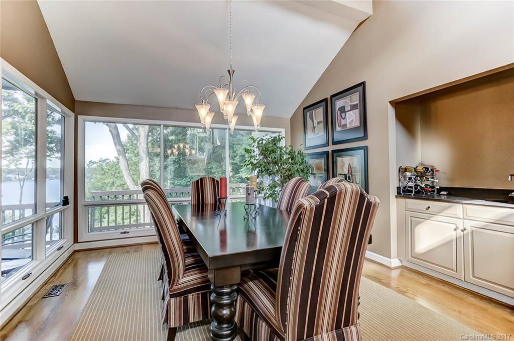 Tega Cay - Residential