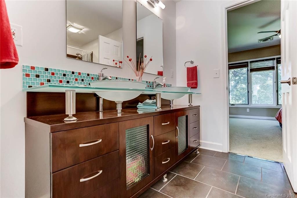 Tega Cay - Residential