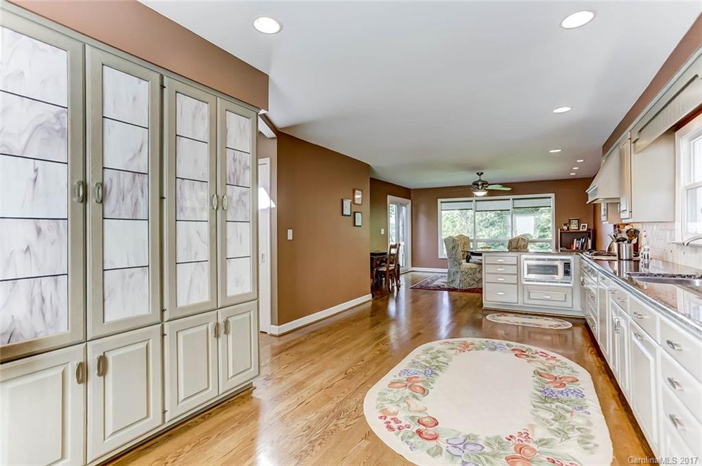 Tega Cay - Residential