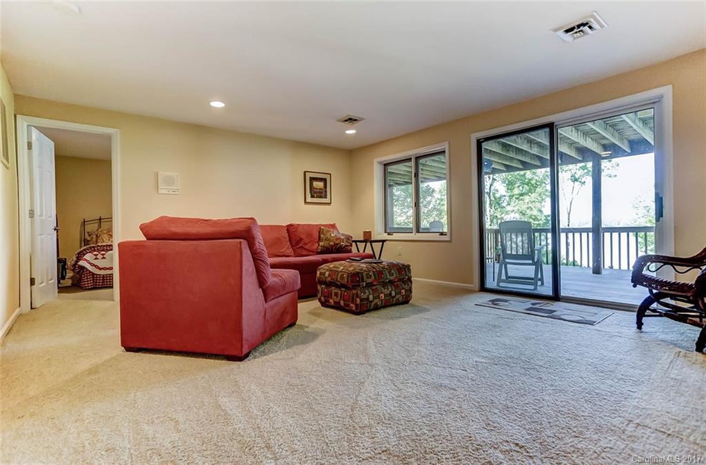 Tega Cay - Residential