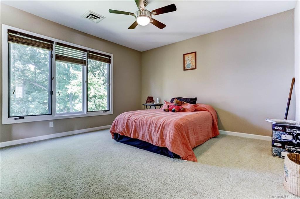 Tega Cay - Residential