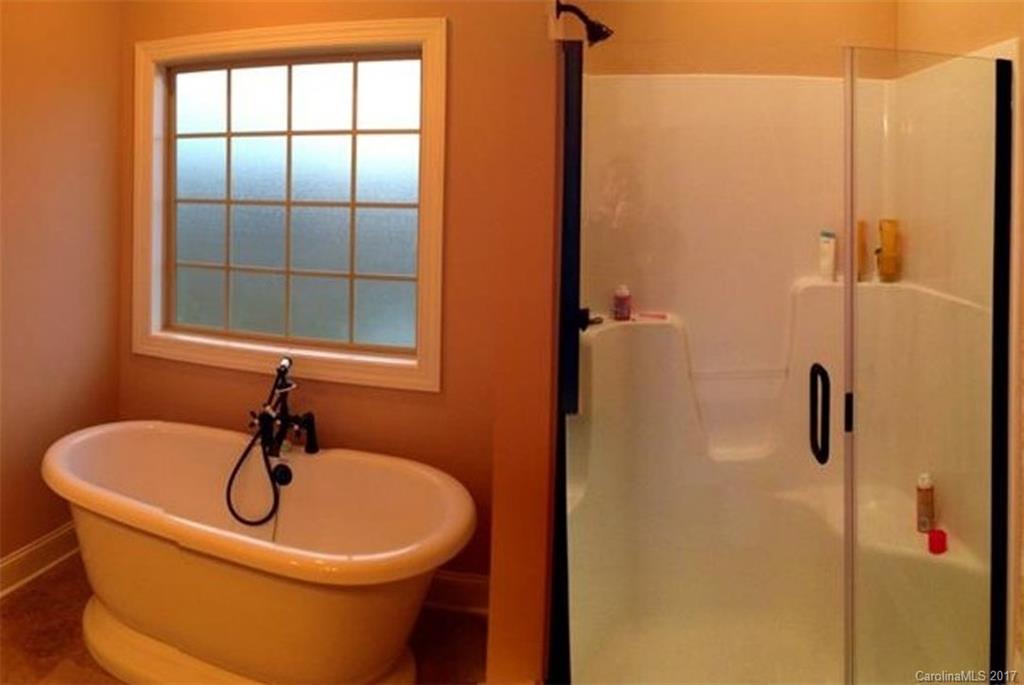 The Oaks at Camden - Residential