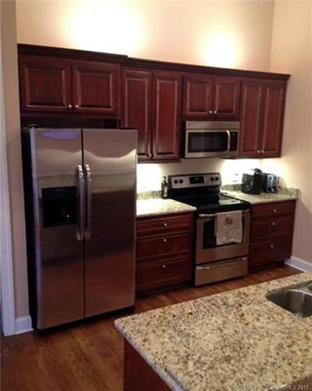 The Oaks at Camden - Residential