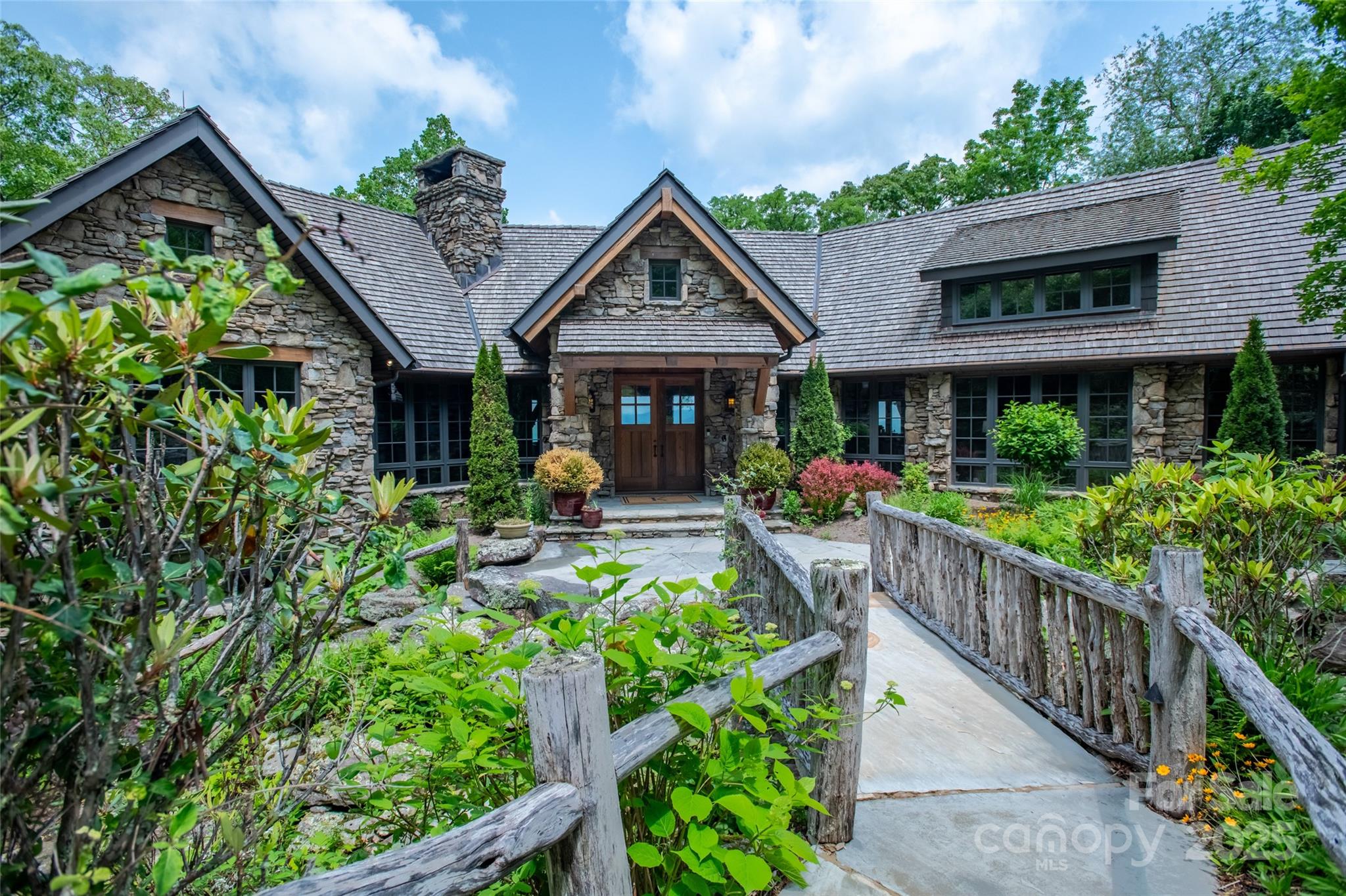 140 Wormy Chestnut Road
