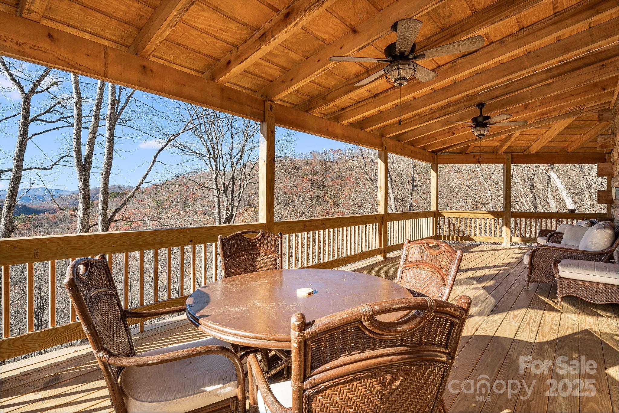 Bryson City, North Carolina 28713, United States, 4 Bedrooms Bedrooms, ,3 BathroomsBathrooms,Residential,Active,30760