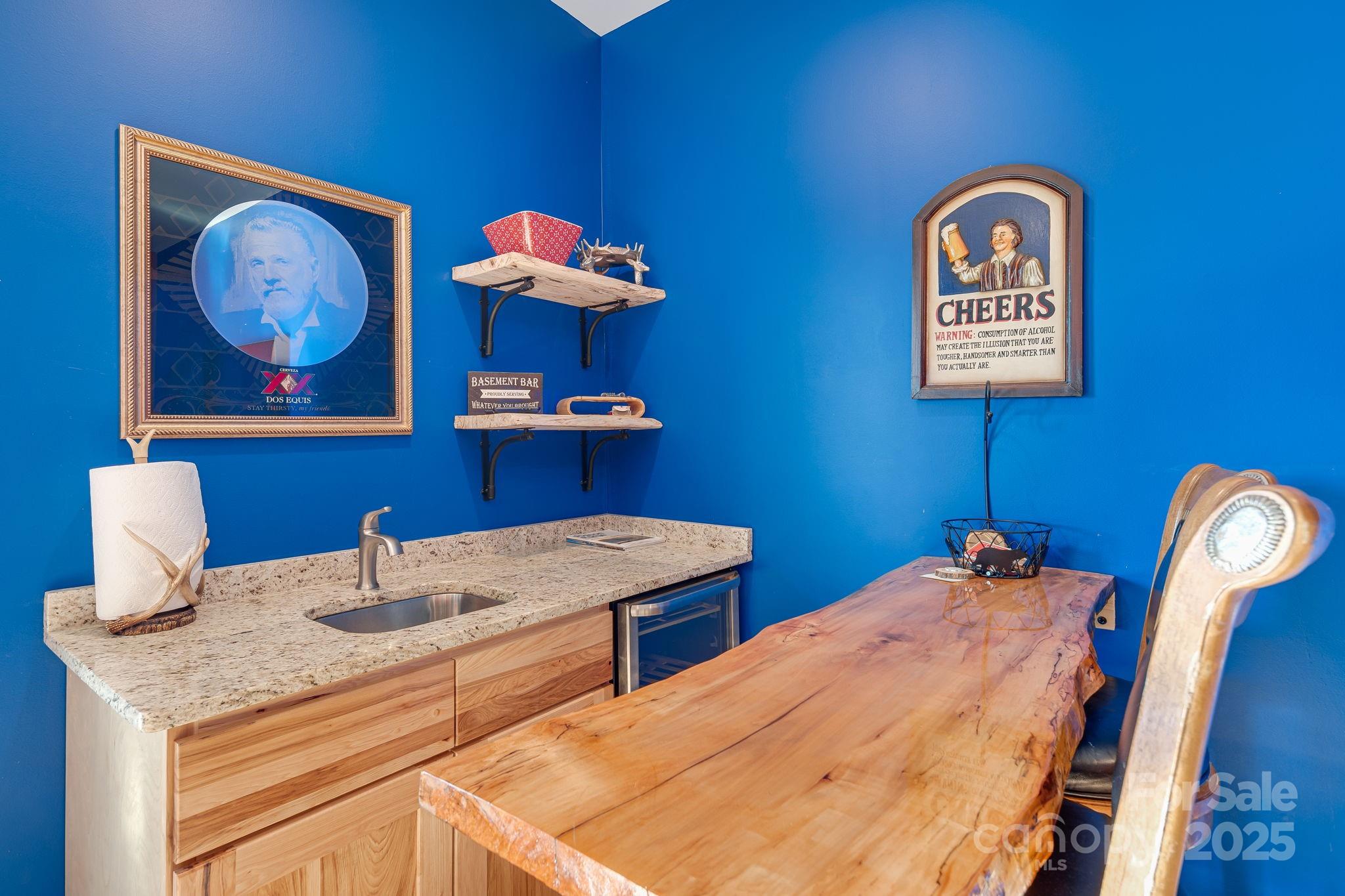 Bryson City, North Carolina 28713, United States, 4 Bedrooms Bedrooms, ,3 BathroomsBathrooms,Residential,Active,30760