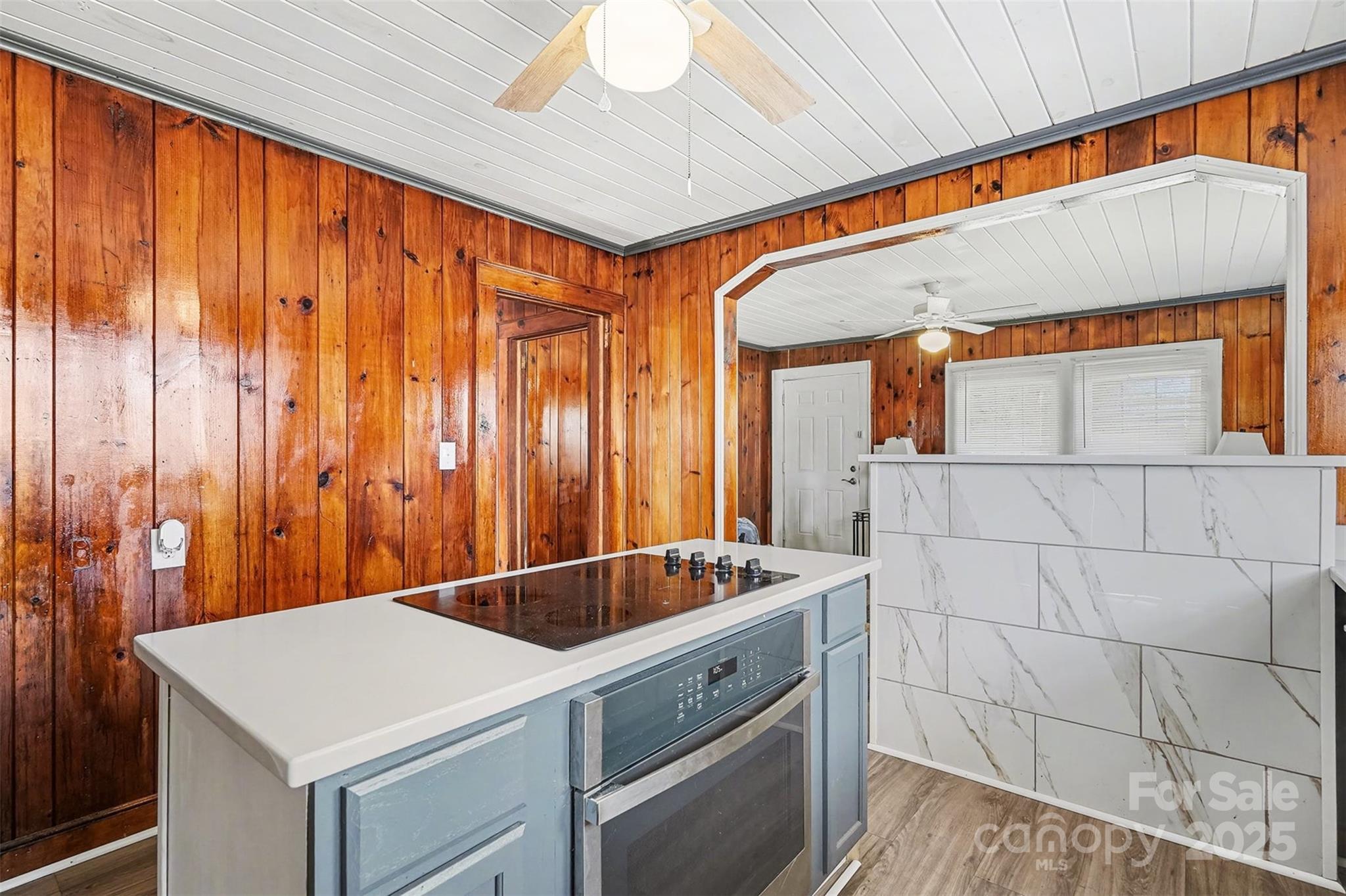 Hillview - Residential