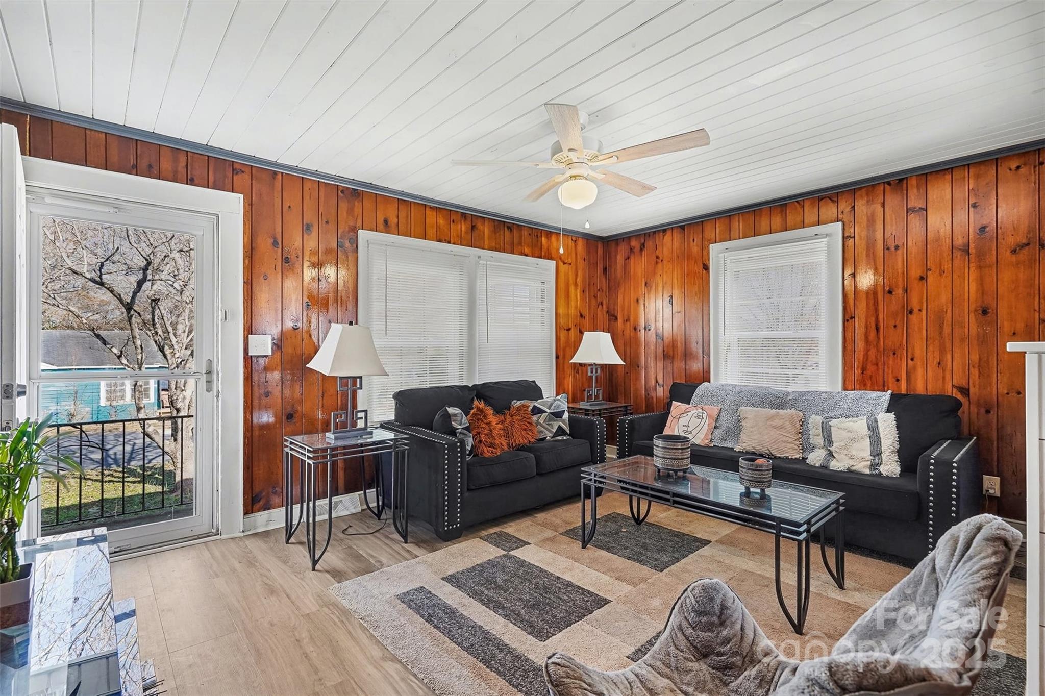 Hillview - Residential