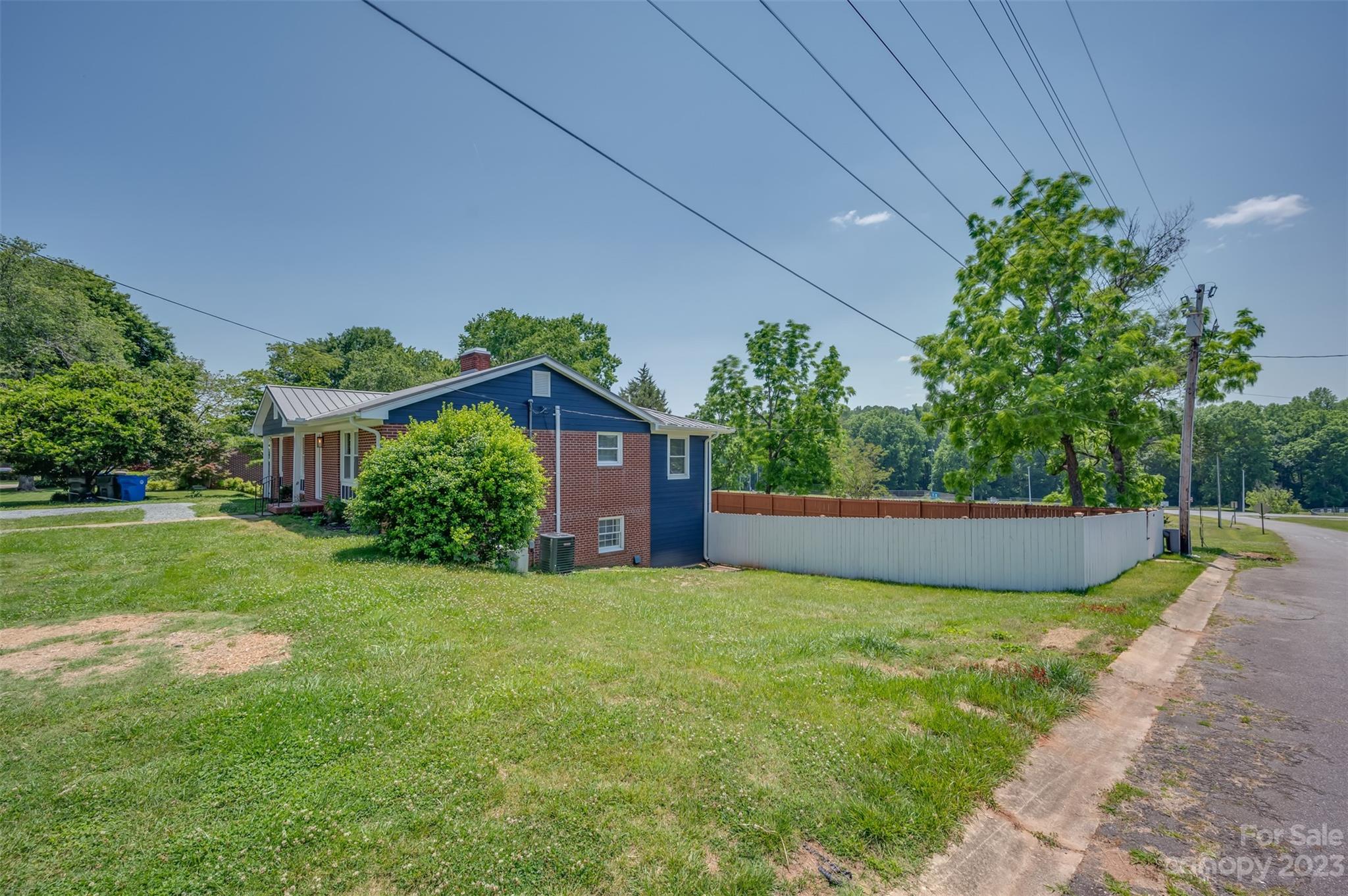 Hillcrest - Residential