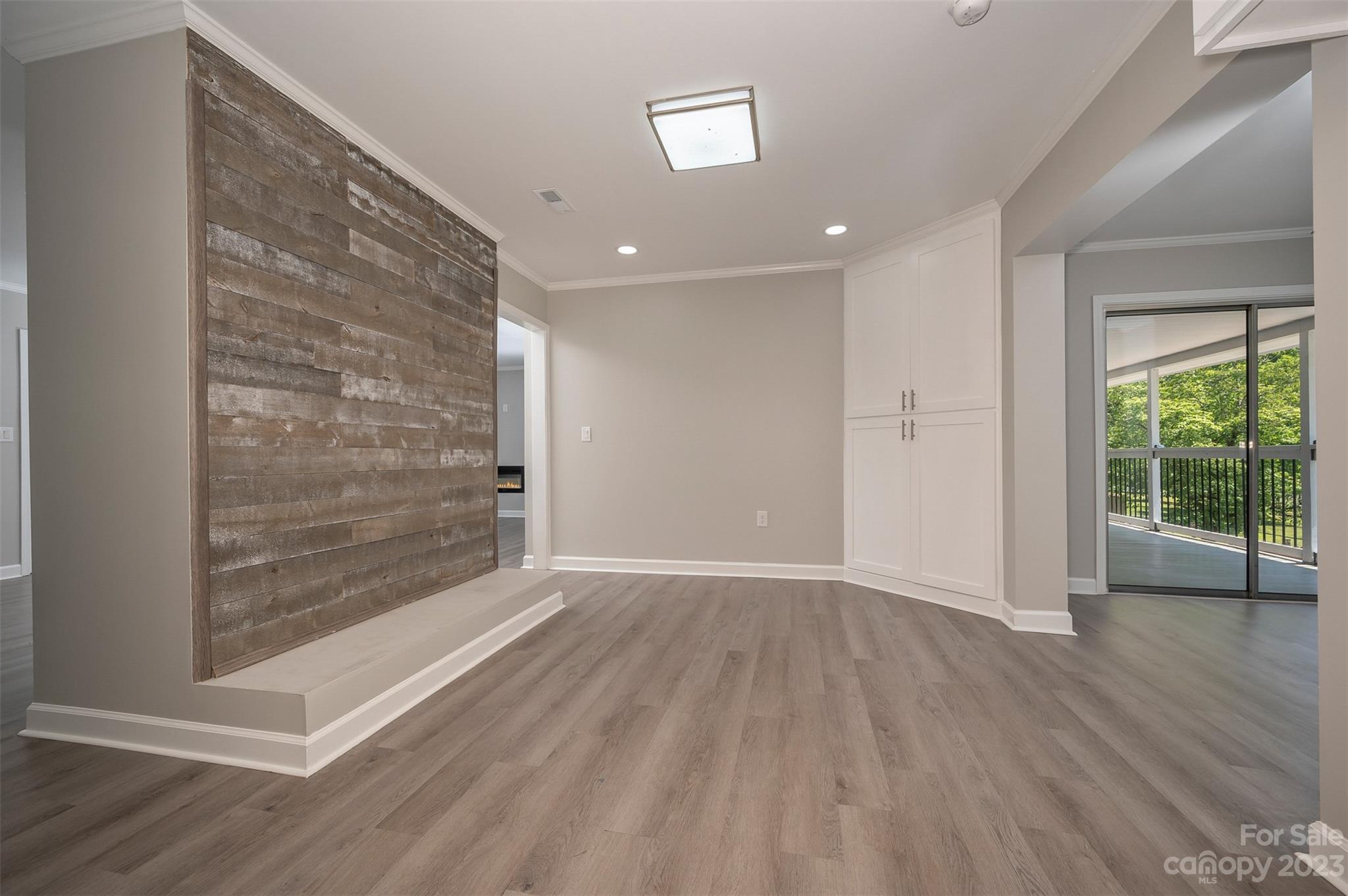 Hillcrest - Residential