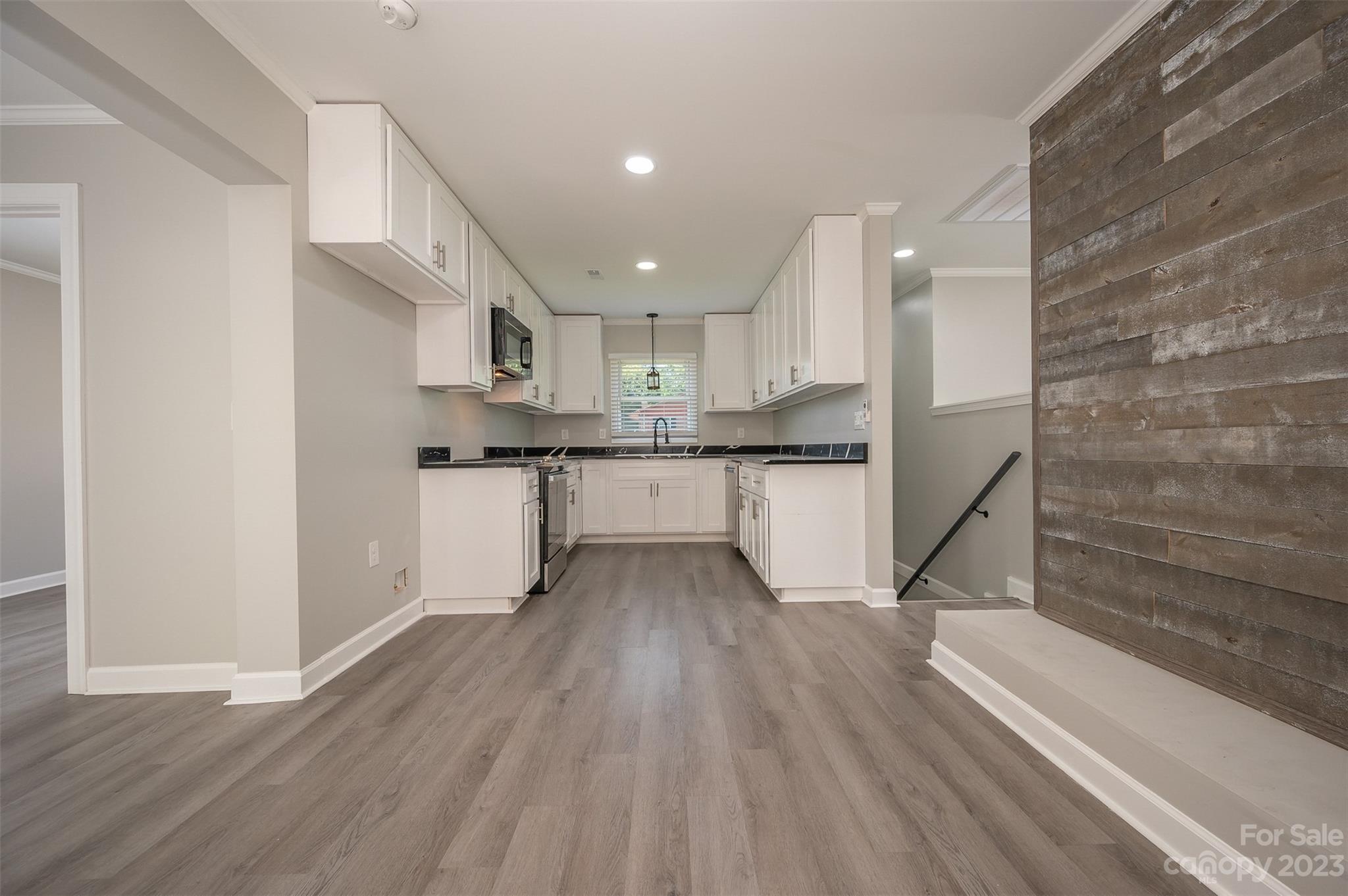 Hillcrest - Residential