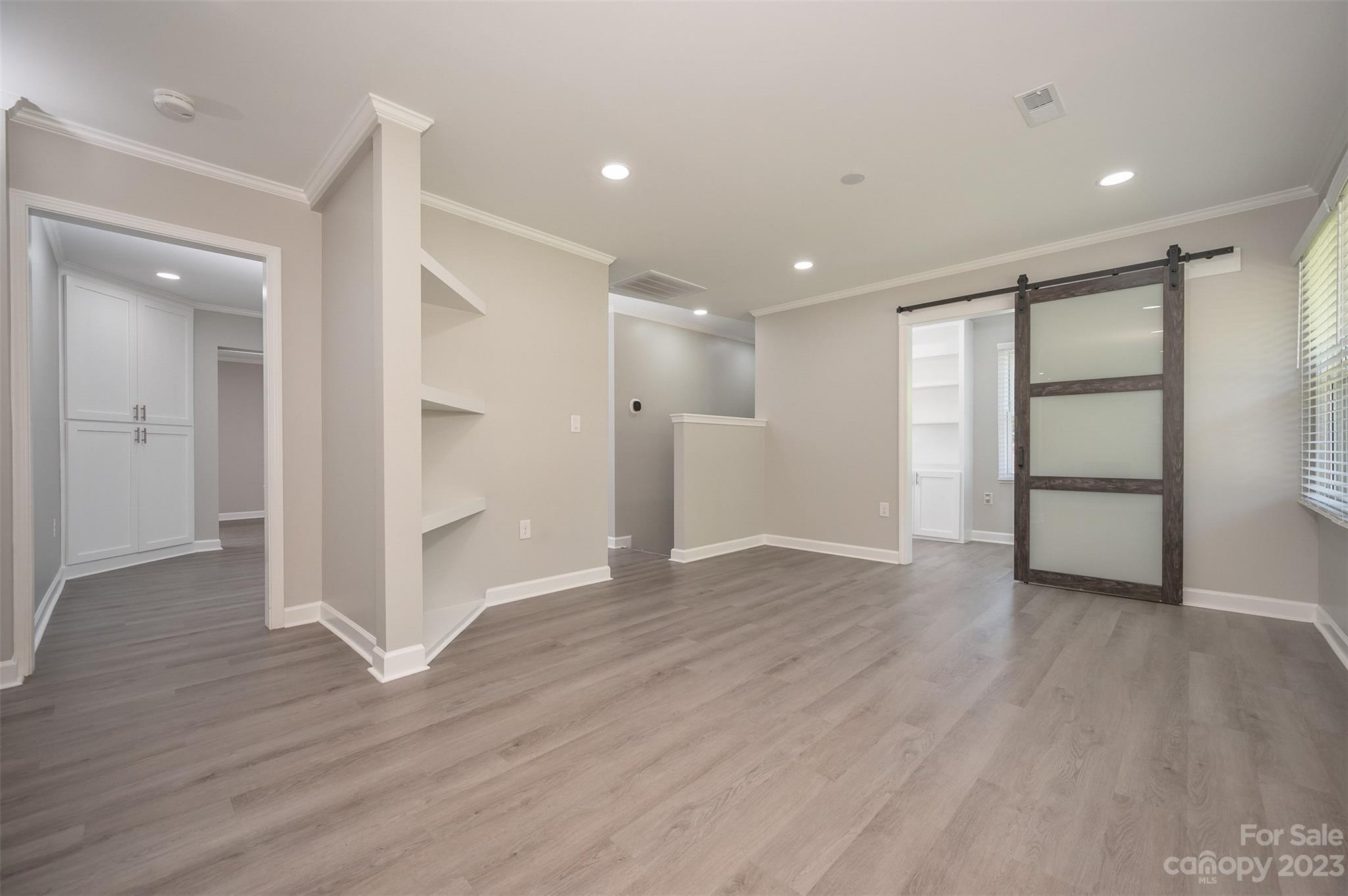 Hillcrest - Residential