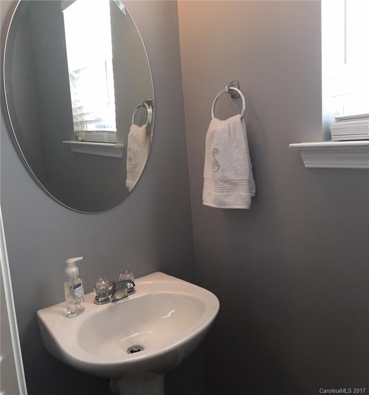 Ridge Pointe - Residential