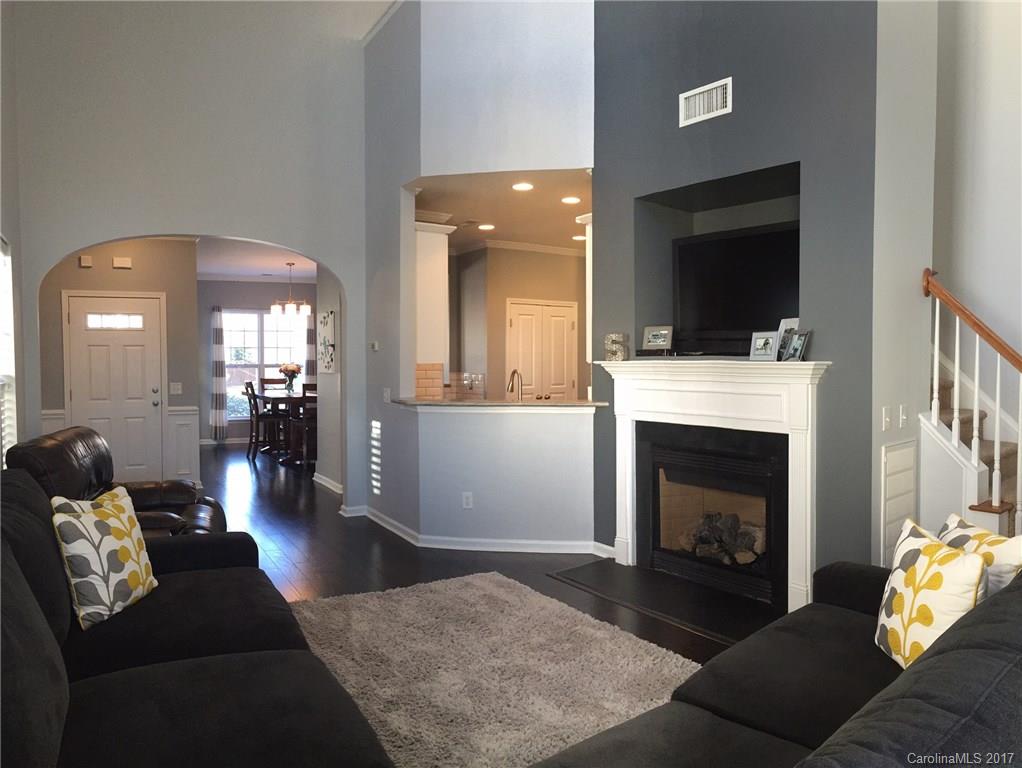 Ridge Pointe - Residential