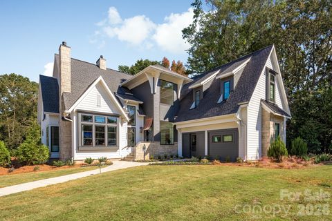 Photo of 5555 Fairview Road, Charlotte, NC 28209 (MLS # 4398045)