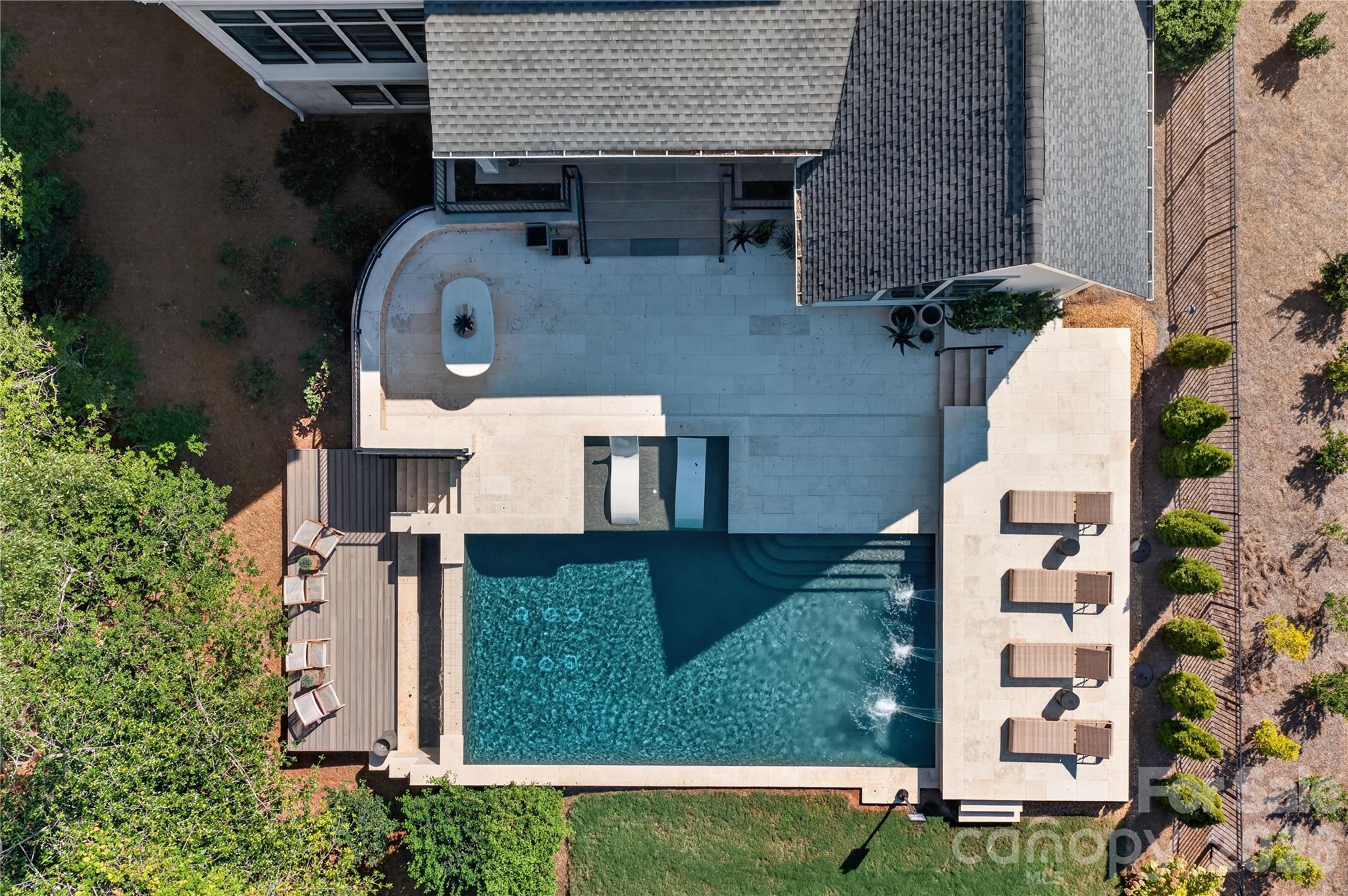 5555 Fairview Road